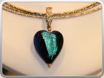 14k-Opalescent-Murano-Black-Heart-Enhancer-Pendant-2